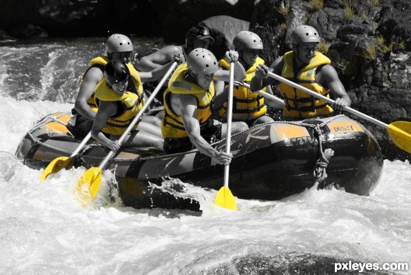 Rafting the Tully River